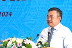 Chủ tịch UBND thành phố Hà Nội chỉ đạo học sinh phải được 'ăn sạch'