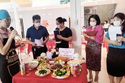 Bữa cơm công đoàn: Ấm lòng đoàn viên, người lao động