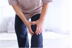 Khớp gối kêu lục cục có phải là bệnh và khắc phục thế nào?