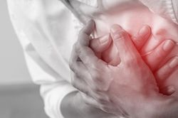 Nguy cơ nhồi máu cơ tim cấp ở người trẻ tuổi do thói quen xấu