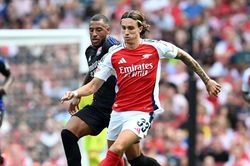 Arsenal: Yêu Calafiori ngay từ lần chạm bóng đầu tiên