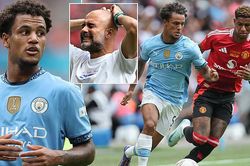 Man City đón hung tin trước trận ra quân Ngoại hạng Anh, ngôi sao kiến tạo cho Bernardo Silva 'phá lưới' MU gãy chân kinh hoàng