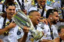 'Bom tấn' Mbappe ra mắt hoàn hảo, Real Madrid giành Siêu cúp châu Âu