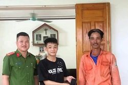 Nam sinh 2k7 trả lại Iphone X cho người đánh mất