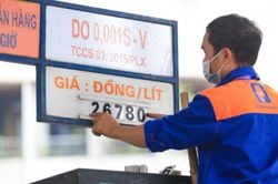 Giá xăng, dầu đồng loạt tăng nhẹ