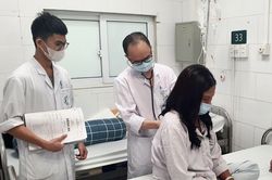 3 người cùng làm việc trong bếp bất ngờ phải đi cấp cứu