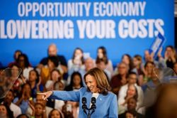 Tham vọng của bà Kamala Harris về nền kinh tế cơ hội