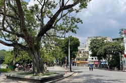 Hà Nội và miền Bắc tái diễn điệp khúc thời tiết khó chịu trước khi đón nắng mạnh