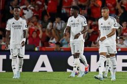 Real Madrid hòa thất vọng trong cơn giận của Ancelotti