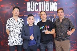 Guitarist Trần Tuấn Hùng: 'Làm báo hoặc nghệ thuật đều cần xuất phát từ giá trị cốt lõi'