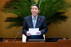 Chất vấn các thành viên Chính phủ nhóm lĩnh vực: Tư pháp; nội vụ; an ninh, trật tự, an toàn xã hội; thanh tra; tòa án; kiểm sát