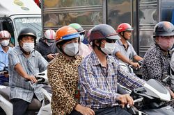 Dự báo thời tiết TP.HCM hôm nay 21/8: Nắng nóng, nhiệt độ cao nhất 35 độ C
