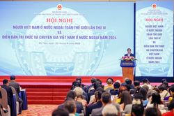 Bảo vệ quyền, lợi ích hợp pháp, chính đáng và phát huy tối đa sức mạnh của cộng đồng người Việt Nam ở nước ngoài*