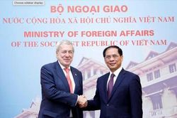 Việt Nam coi trọng quan hệ hữu nghị truyền thống với Chile