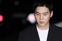 Suga BTS viết thư tay xin lỗi trong bối cảnh đang bị điều tra về DUI