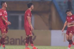 Vụ HLV bóng đá Khánh Hòa 'ăn chặn' tiền cầu thủ trẻ: 'Con sâu làm rầu nồi canh'
