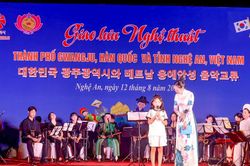 Nghệ An mở rộng các hoạt động ngoại giao văn hóa
