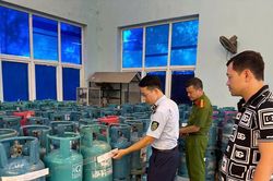 Liên ngành phát hiện cơ sở san, chiết, nạp lượng lớn LPG trái phép tại Bắc Ninh
