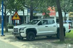 Đại lý nhận cọc xe bán tải Mitsubishi Triton 2024