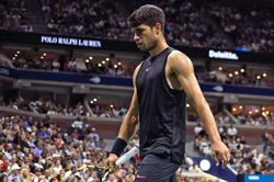 Carlos Alcaraz bị loại khỏi US Open 2024 sau khi thua sốc đối thủ hạng 74 thế giới