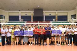 ĐT bóng chuyền nữ Việt Nam được thưởng hơn 100 triệu sau chiến thắng kịch tính, thầy trò HLV Tuấn Kiệt nhận tin vui liên tiếp