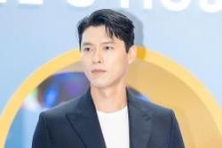 Hyun Bin đẹp không tì vết, khán giả trầm trồ phong độ tuổi trung niên