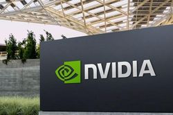 Nvidia báo cáo doanh thu tăng trưởng 122%