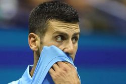 Djokovic nối gót Alcaraz rời US Open sau trận thua đối thủ hạng 28 thế giới