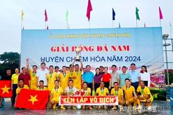 Đội bóng xã Yên Lập vô địch Giải bóng đá nam 7 người huyện Chiêm Hóa