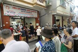 Hơi ấm từ những suất cơm không đồng