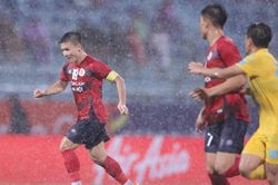 V-League 2024/25: Mùa giải hứng khởi với Quang Hải