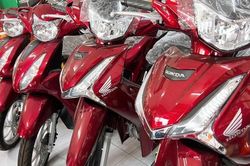 Giá xe Future 125 FI 2024 mới nhất 'rẻ như cho', Wave Alpha và RSX lo bị áp đảo doanh số