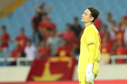 Đặng Văn Lâm: 'Tôi rất buồn khi không giúp được đội tuyển Việt Nam'
