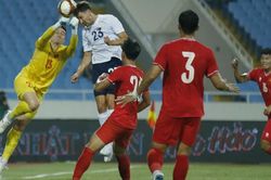 Điểm nhấn Việt Nam 0-3 Nga: Đẳng cấp 'Gấu Nga', phép thử chưa có đáp án của HLV Kim Sang Sik