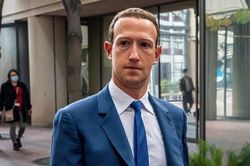 Giá trị tài sản của ông chủ Facebook tăng mạnh nhất thế giới