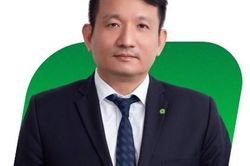 Ông Nguyễn Đình Tùng, thành viên HĐQT OCB xin từ nhiệm
