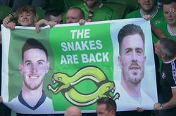 Declan Rice và Jack Grealish cùng ghi bàn trong màu áo tuyển Anh: Ngày trở về của 'những con rắn'