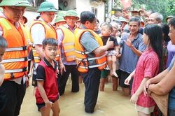 Thủ tướng: Đặt tính mạng, an toàn, sức khỏe của người dân lên trên hết, trước hết