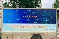 Điều động xe phát sóng lưu động đến các điểm trọng yếu chưa khôi phục thông tin liên lạc