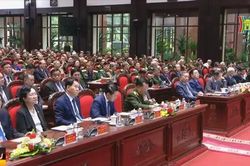 Hai Tổng Bí thư, Chủ tịch nước Việt Nam và Lào gặp cựu quân tình nguyện
