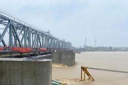 Hà Nội rút lệnh báo động lũ sông Đuống