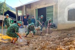 Triệu trái tim yêu thương hướng về người dân vùng lũ