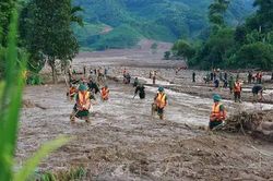 Phép màu tại Làng Nủ: Thêm 18 người an toàn