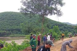 'Ánh điện an ninh' - sáng đẹp đường quê
