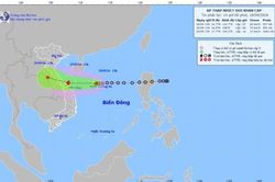 Áp thấp nhiệt đới đi vào quần đảo Hoàng Sa, cách Đà Nẵng 530km