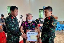 Nghĩa cử từ tâm dành cho người dân Làng Nủ