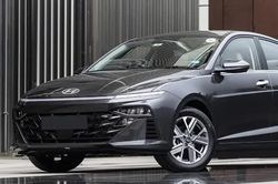 So sánh các phiên bản Hyundai Accent 2024: Có gì khác biệt?