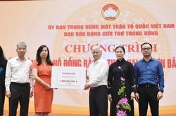 Tiếp nhận ủng hộ từ các cơ quan ngoại giao, tổ chức, cá nhân nước ngoài và kiều bào