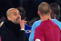 Pep Guardiola thú nhận điều đặc biệt về trọng tài sau khi Man City suýt thua Arsenal
