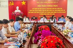 Bàn về một trong ba đột phá để ĐBSCL phát triển